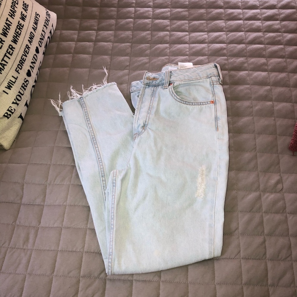 Light wash high waisted mom jeans